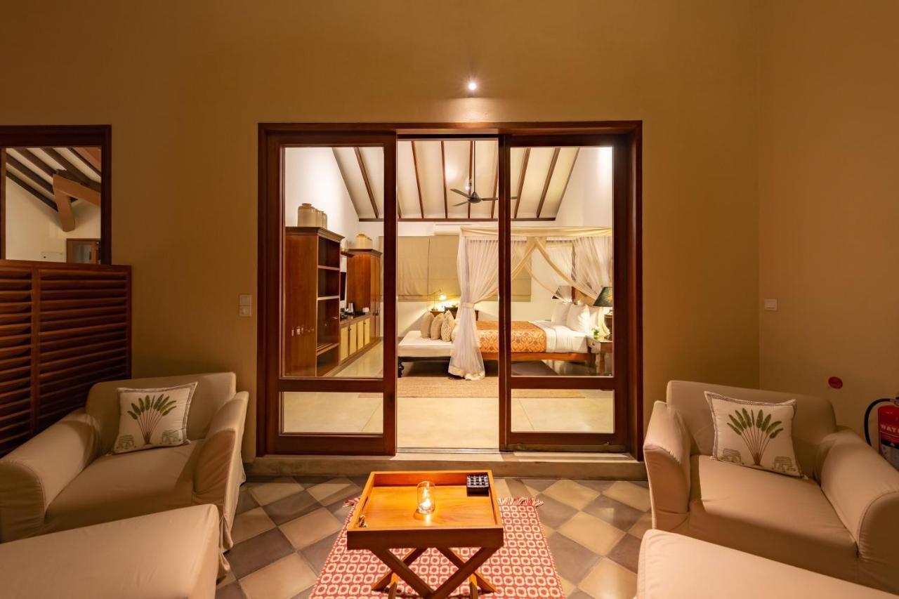 Taru Villas The Long House - Бентота Екстериор снимка