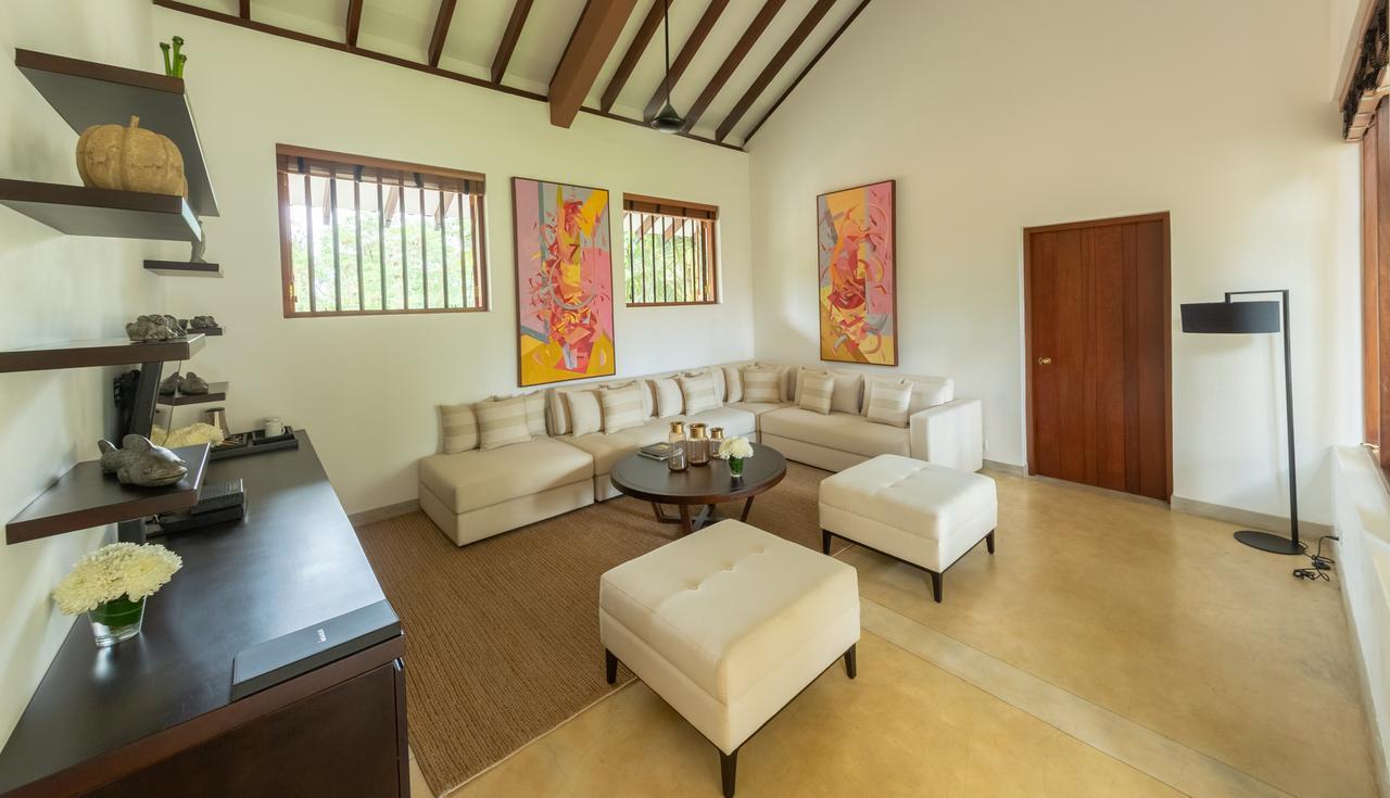 Taru Villas The Long House - Бентота Екстериор снимка
